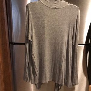 Ivoire Sweaters - Ivoire lightweight cardigan L Ivoire Sweaters - Ivoire lightweight cardigan L